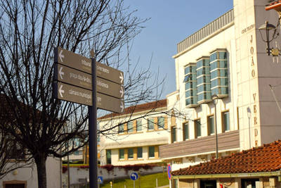 La C�mara Municipal de Moncao impulsa una nueva se�alizaci�n urbana para reforzar la Marca Moncao