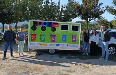 El nuevo Punto Limpio M�vil de Tomi�o ya recorre el municipio para facilitar el reciclaje a la vecindad