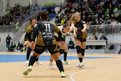 El Guard�s se cita con la �lite europea ante el Handball Erice en un duelo hist�rico en A Sangri�a