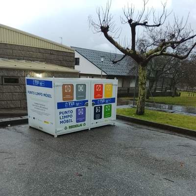 El punto limpio m�vil de Tui inicia su recorrido por las parroquias para facilitar el reciclaje