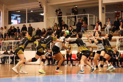 Victoria con sabor agridulce del Guard�s (21-20) que deber� decidir todo en Elche