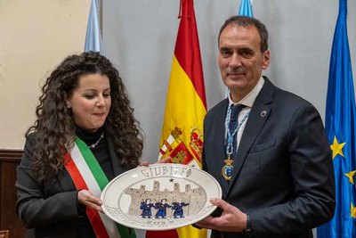 Tui da un paso hacia el hermanamiento con la ciudad italiana de Viterbo