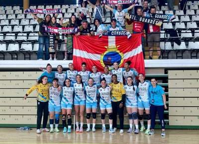 A Guarda sue�a con la final europea tras la victoria del Guard�s en M�laga