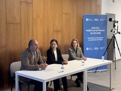 Galicia Suroeste pone en valor el sello Destino Starlight con una jornada celebrada en Oia