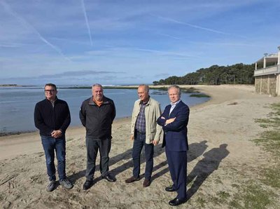 La Xunta destina m�s de 11.000 euros al servicio de socorrismo de la playa de O Mu��o en A Guarda