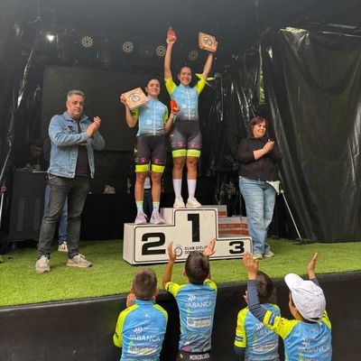 Oia celebra el doblete del Team Oiense Women en la Carrera da Ascension