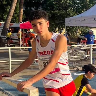 El atleta Sergio Silva de la Sociedad Atl�tica do Trega conquista el Trofeo Corpus Toledo