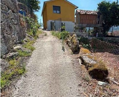 Arbo invertir� m�s de 66.000 euros en mejorar el vial y el saneamiento del lugar de God�n