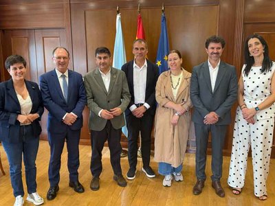 El AECT R�o Mi�o entrega una declaraci�n institucional al Gobierno de Espa�a para defender el r�o Mi�o