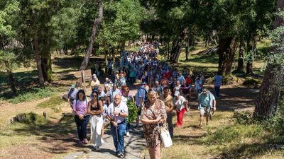 Tui organiza una caminata al Monte Aloia con motivo de la Romer�a de las Angustias