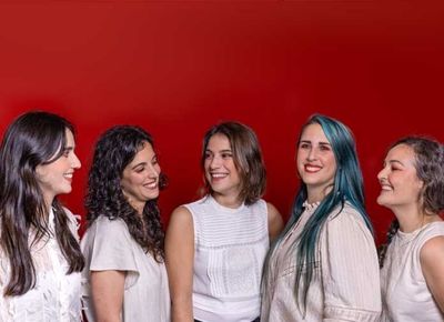 La plaza del Concello de Salceda vibrar� este domingo con A Banda da Loba
