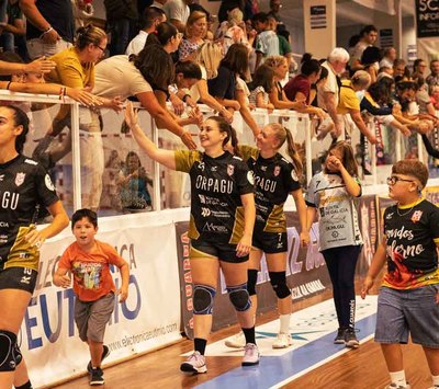 Nerea Gil seguir� un a�o m�s en A Sangri�a tras una temporada marcada por las lesiones