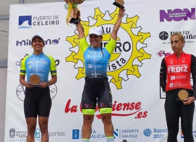 Mariana Garc�a conquista Viveiro y se prepara para el Gran Premio Ciclista Orpagu de A Guarda
