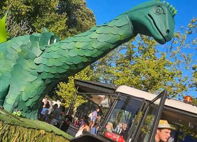 Amor�n vuelve a llenar sus calles de carrozas, creatividad y tradici�n este fin de semana
