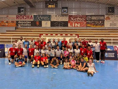 El Atl�tico Guard�s se impone a Portugal en A Sangri�a tras un intenso amistoso (26-22)