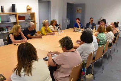 La Biblioteca Municipal de Valen�a vuelve a reunir a los amantes de los libros con -Ch� com Palavras-