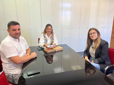 Tomi�o protege su memoria: el Archivo Municipal organiza documentaci�n de 1987 a 2025