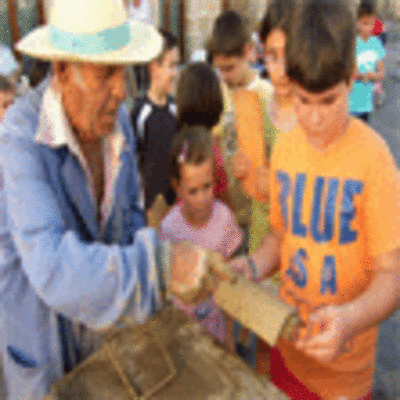 ESPECIAL - OS CABAQUEIROS ENSINARON O SEU OFICIO S MIS CATIVOS NO ROSAL