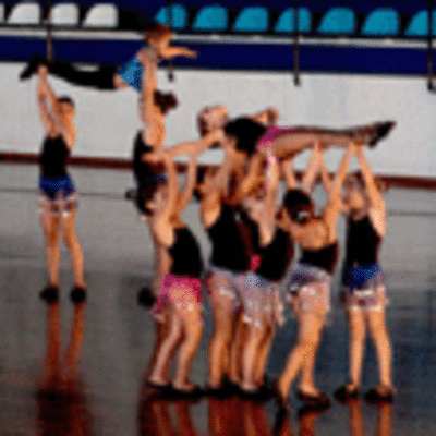 ESPECIAL - ACTUACIN DE DANZA BURLESQUE DE BALLET STUDIO 88