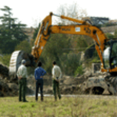 ESPECIAL - INICIO DEL DRAGADO DEL CANAL DE NAVEGACIN DEL FERRY-BOAT EN EL RO MIO