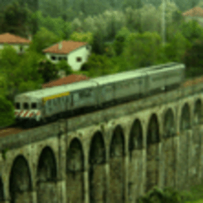 ESPECIAL - EXPOSICIN RETRATOS FERROVIARIOS NA LOJA DE TURISMO DE VALENCA DO MINHO