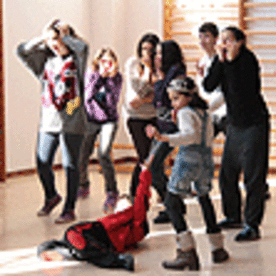 ESPECIAL - O XOGO TEATRAL REUNIU A MIS DE 20 PARTICIPANTES NO IES A SANGRIA