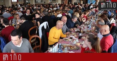 Especial - Los comuneros de Camposancos celebraron la Laconada-Paletada de San Amaro 2020