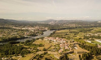 A Eurocidade Tui-Valença debaterá o luns o seu futuro nunha sesión plenaria histórica entre as corporacións municipais de dous países