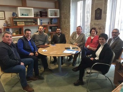 Concello e adegueiros reúnense para preparar unha nova edición da Feira do Viño do Rosal