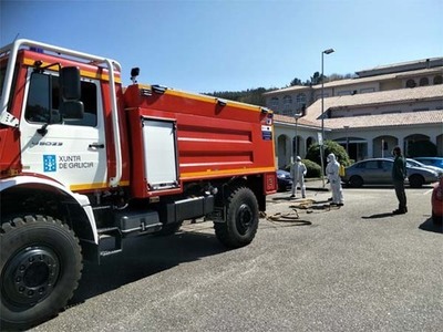 O servizo de prevención e defensa contra incendios leva realizadas 160 desinfeccións en centros de saúde e residencias das comarcas da provincia de Pontevedra