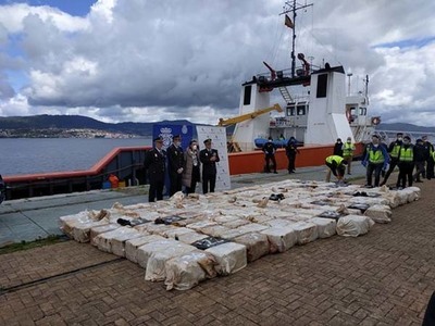 Maica  Larriba felicita aos responsables da Operación  Pantín contra o narcotráfico