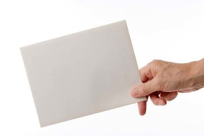 A Xunta Electoral Central aproba que os electores poidan votar por correo sen necesidade de saír da súa casa