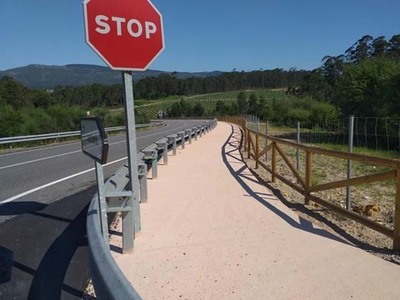 A Deputación de Pontevedra remata no Rosal os traballos de mellora da mobilidade peonil na EP-3302 