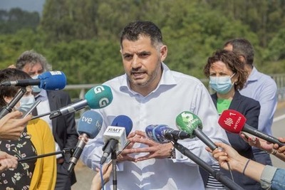 O aect rio minho reivindica que abrir pasos na fronteira con portugal para persoas traballadoras -é máis urxente que a apertura xeral para o turismo-