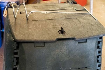 Entregados novos composteiros individuais en Tui