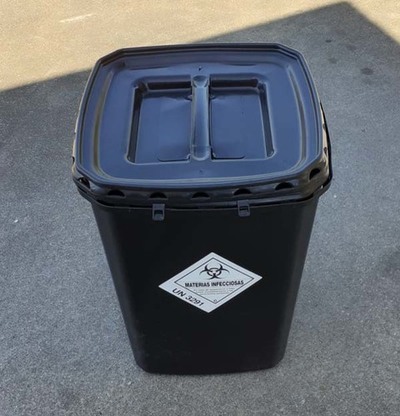 O Punto Limpo de Tui conta cun contedor específico para a recollida de xiringas e agullas de uso domiciliario