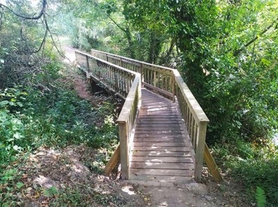Tomiño arranxa sendas e áreas recreativas de diferentes espazos naturais 
