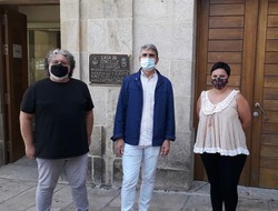 Elena Baz renuncia a súa acta de concelleira no concello da Guarda