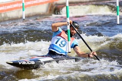 O Teixugo Luís Fernández nos europeos de Praga coa selección española