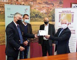 Os comerciantes de Tui e Milladoiro únense na promoción do Camiño Portugués