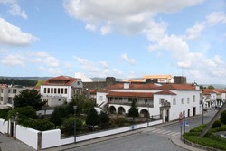 Covid-19: Informaçao sobre funcionamento da Biblioteca Municipal de Vila Nova de Cerveira