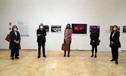 ABANCA e Afundación presentan en Tui a exposición fotográfica -Fillos do océano-