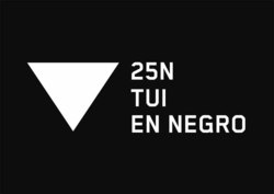 Comeza en Tui a campaña -En Negro- contra a violencia de xénero