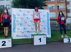 La deportista guardesa Milu Rodríguez alcanza la medalla de Oro en el Campeonato Gallego de marcha en pista de Invierno