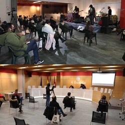 A música de Helen & Shanna e a charla de Fernando Rego completaron a programación da pasada fin de semana na Guarda