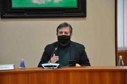 O BNG acada un acordo unánime no Parlamento para crear unha tarxeta transfronteiriza con Portugal que facilite o acceso por motivos laborais, educativos e servizos  