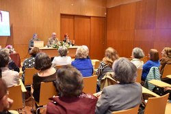 Infominho -  Valena conmemora los 12 aos del Clube de Leitura que fomenta la cultura, la amistad y el amor por los libros - 