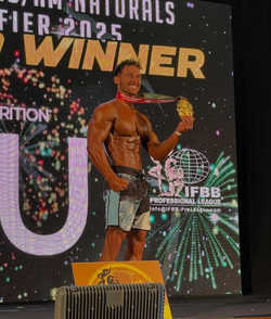 Infominho -  El cerveirense Rafael Bouca conquista la categora Mens Physique de la NPC League - 