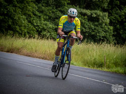 Infominho -  El ourensano Pablo Gonz�lez renueva con el Team Oiense para la temporada 2026 - 