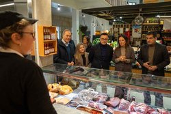 Infominho -  Abiertas las ayudas de la Xunta para impulsar el comercio y la artesan�a gallega en 2026 - 